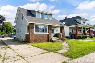 1109 Fulton St W, Grand Rapids, MI 49504 - Photo 2