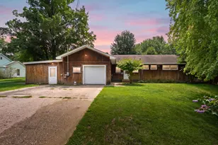 53683 Co Rd 388, Grand Junction, MI 49056 - Photo 1