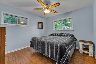 217 W McKay St, Saline, MI 48176 - Photo 18