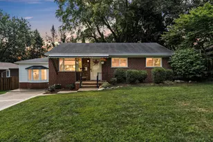 217 W McKay St, Saline, MI 48176 - Photo 2