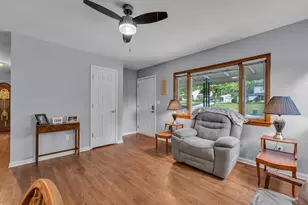 217 W McKay St, Saline, MI 48176 - Photo 6