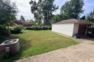 22615 Glendale St, Detroit, MI 48223 - Photo 4