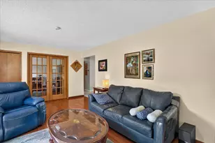 565 N Madison St, Marshall, MI 49068 - Photo 44