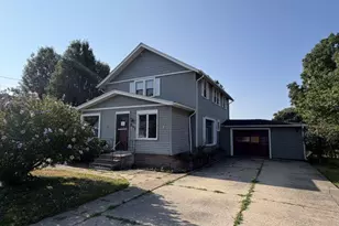 517 Orleans Ave, Battle Creek, MI 49015 - Photo 2