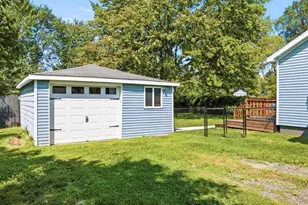 1827 Marlette Rd, Kimball, MI 48074 - Photo 22