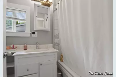 748 North Avenue NE, Grand Rapids, MI 49503 - Photo 12