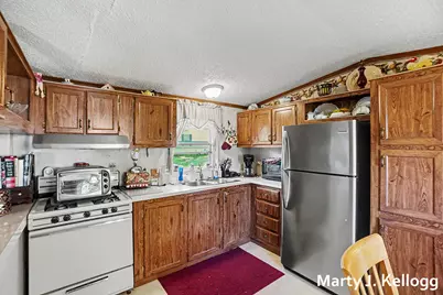 2511 S Fawn Avenue, White Cloud, MI 49349 - Photo 6
