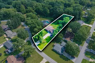 5095 W Donna Dr, Stevensville, MI 49127 - Photo 4