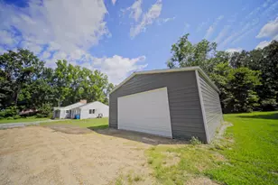 15783 Portage Rd, Vicksburg, MI 49097 - Photo 10