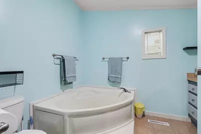1695 Quaker Avenue, Portage, MI 49024 - Photo 8