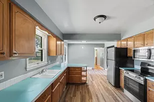 11894 Portage Rd, Vicksburg, MI 49097 - Photo 6