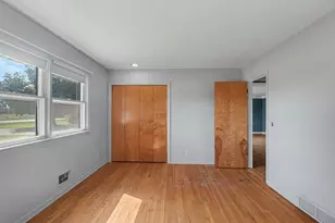 11894 Portage Rd, Vicksburg, MI 49097 - Photo 8