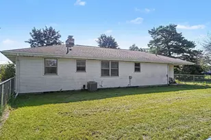 11894 Portage Rd, Vicksburg, MI 49097 - Photo 12