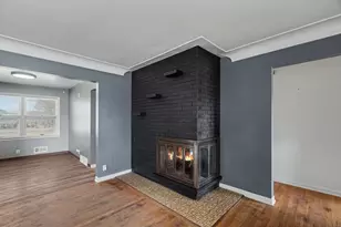 11894 Portage Rd, Vicksburg, MI 49097 - Photo 2