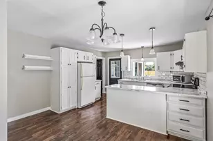 1688 S Carr Rd, Muskegon, MI 49442 - Photo 16