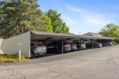 3410 Devonwood Hills NE #E, Grand Rapids, MI 49525 - Photo 18