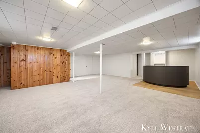 1752 Lake Michigan Drive NW, Grand Rapids, MI 49504 - Photo 24