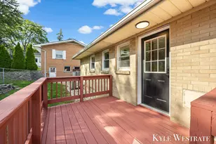 1752 Lake Michigan Dr NW, Grand Rapids, MI 49504 - Photo 28
