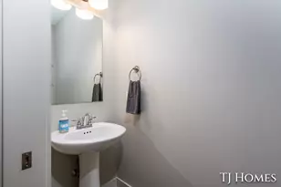 6200 Kuiper Dr SW, Grandville, MI 49418 - Photo 22
