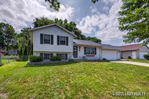 1476 Meadowview St SW, Wyoming, MI 49509 - Photo 2