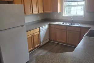 3211 Addington Dr, Walled Lake, MI 48390 - Photo 6