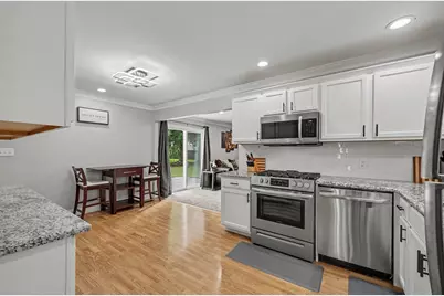 3308 Grafton Street, Lake Orion, MI 48359 - Photo 8