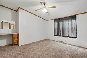 546 Wall St, Ionia, MI 48846 - Photo 22