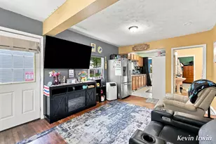 6780 Tulare Ave NE, Rockford, MI 49341 - Photo 10