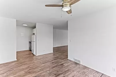 2126 Pauline Boulevard #301, Ann Arbor, MI 48103 - Photo 12