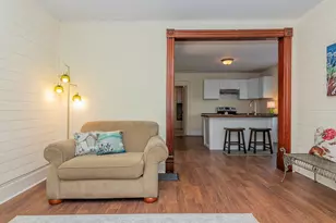 102 Pine St, Paw Paw, MI 49079 - Photo 4