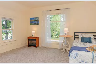 102 Pine Street, Paw Paw, MI 49079 - Photo 18