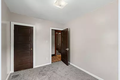 547 N Pleasant Street, Jackson, MI 49202 - Photo 18