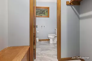 572 Stevenscott Dr, Muskegon, MI 49442 - Photo 14