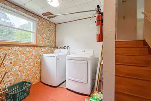28493 Downey St, Dowagiac, MI 49047 - Photo 22