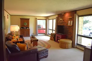 8361 Pucker St, Berrien Center, MI 49102 - Photo 6