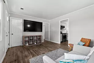 2227 East Cork Street, Kalamazoo, MI 49001 - Photo 10
