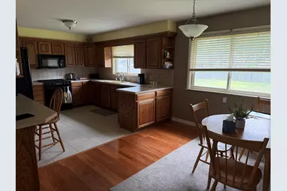 925 Wendover Boulevard, Norton Shores, MI 49441 - Photo 2