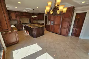3367 Lone Pine Rd, West Bloomfield, MI 48323 - Photo 20