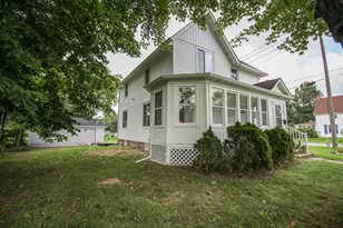822 N Main St, Three Rivers, MI 49093 - Photo 1
