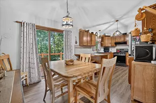 10077 Maple Hill Rd, Howard City, MI 49329 - Photo 16