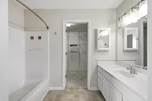 5251 Stapleton Dr, Kalamazoo, MI 49009 - Photo 24