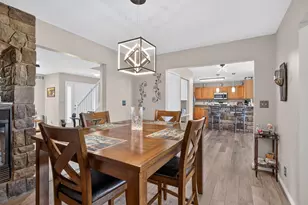 165 Hawthorne Dr, Brooklyn, MI 49230 - Photo 12