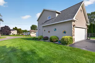 165 Hawthorne Dr, Brooklyn, MI 49230 - Photo 56