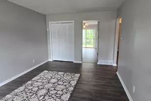 2144 Plainfield Ave, Norton Shores, MI 49441 - Photo 4