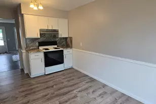 2144 Plainfield Ave, Norton Shores, MI 49441 - Photo 6