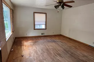 1175 Ravina Ave, Benton Harbor, MI 49022 - Photo 12