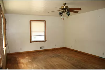 1175 Ravina Avenue, Benton Harbor, MI 49022 - Photo 8