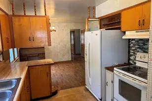 1175 Ravina Ave, Benton Harbor, MI 49022 - Photo 14