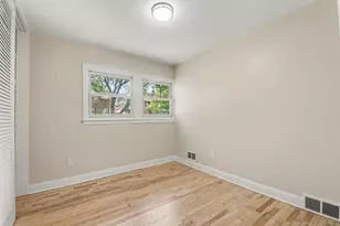 1521 Lake Grove Ave SE, East Grand Rapids, MI 49506 - Photo 20