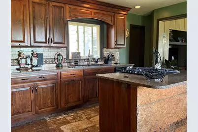 11720 S M 66 Highway, Bellevue, MI 49021 - Photo 12